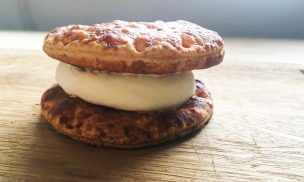 あんこ＆苺みるくのサクサクサンド開封後